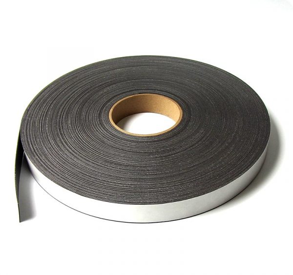 roll of magnetic tape